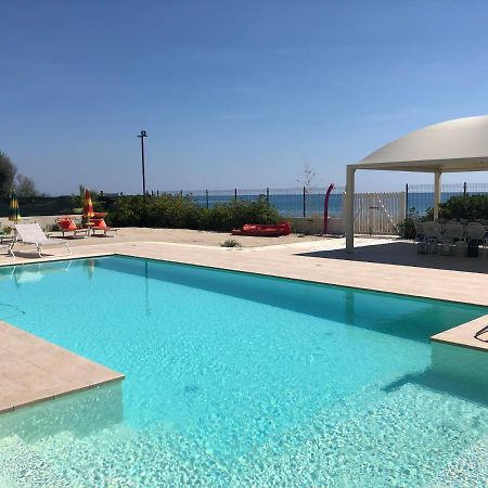 Residence Giglio Di Mare 2 Sellia Marina Εξωτερικό φωτογραφία