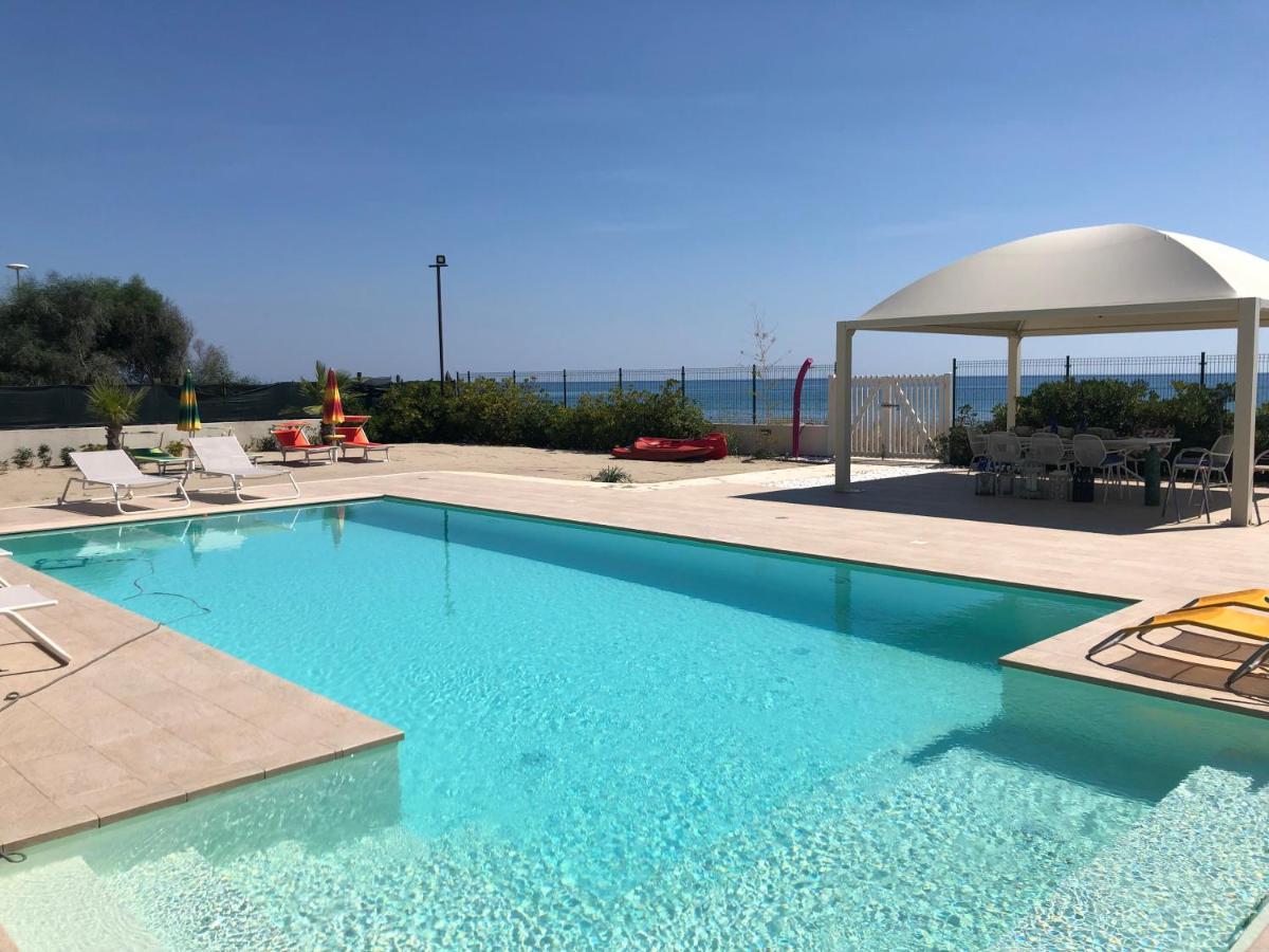 Residence Giglio Di Mare 2 Sellia Marina Εξωτερικό φωτογραφία